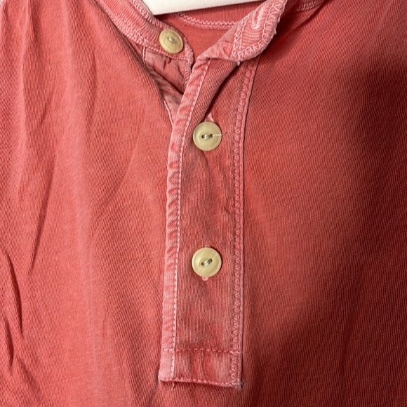 American Eagle Outfitters Short Sleeved Tee Shirt - Picture 3 of 6